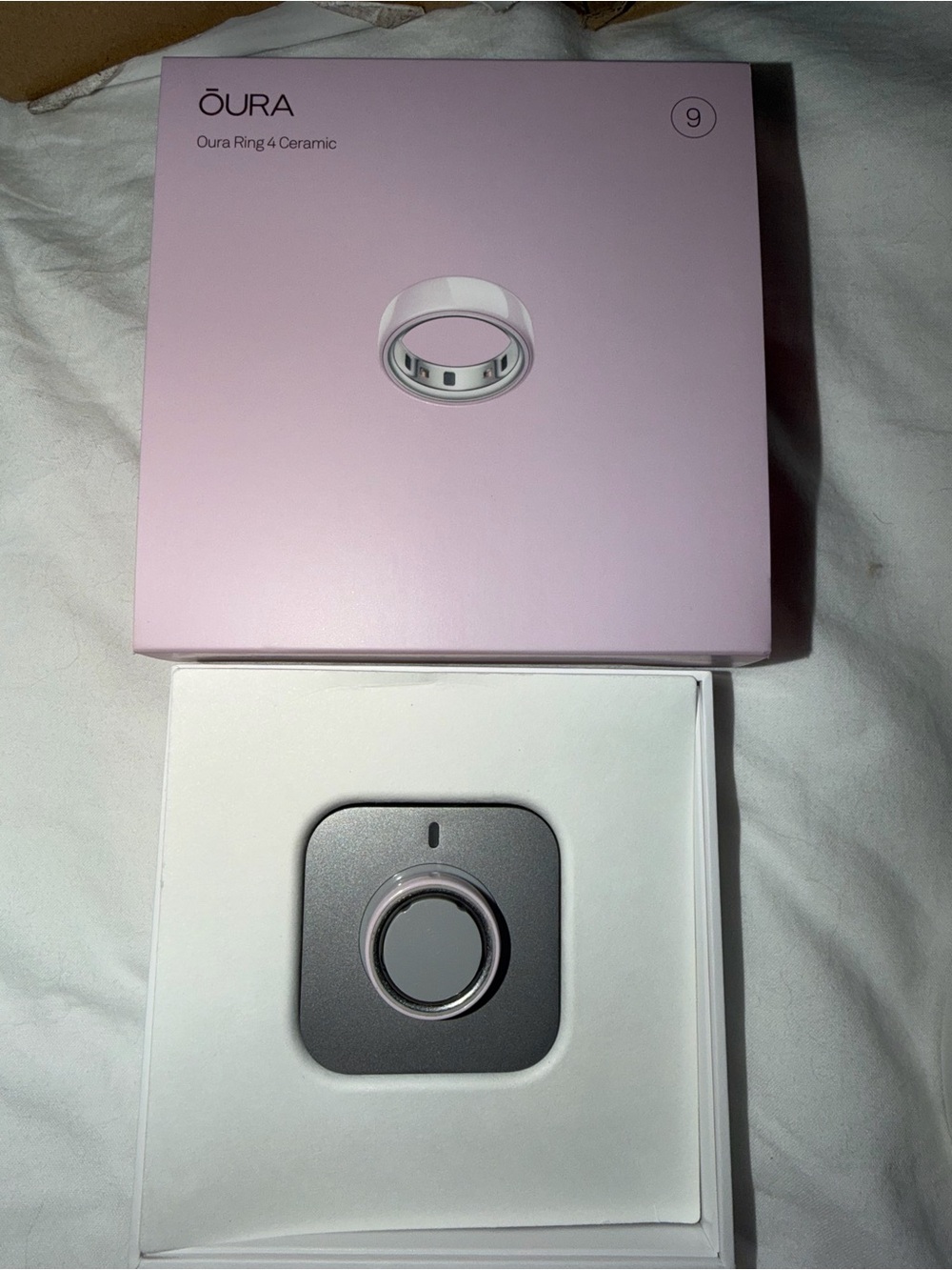 Oura Ring 4 Ceramic in Petal Pink size 9